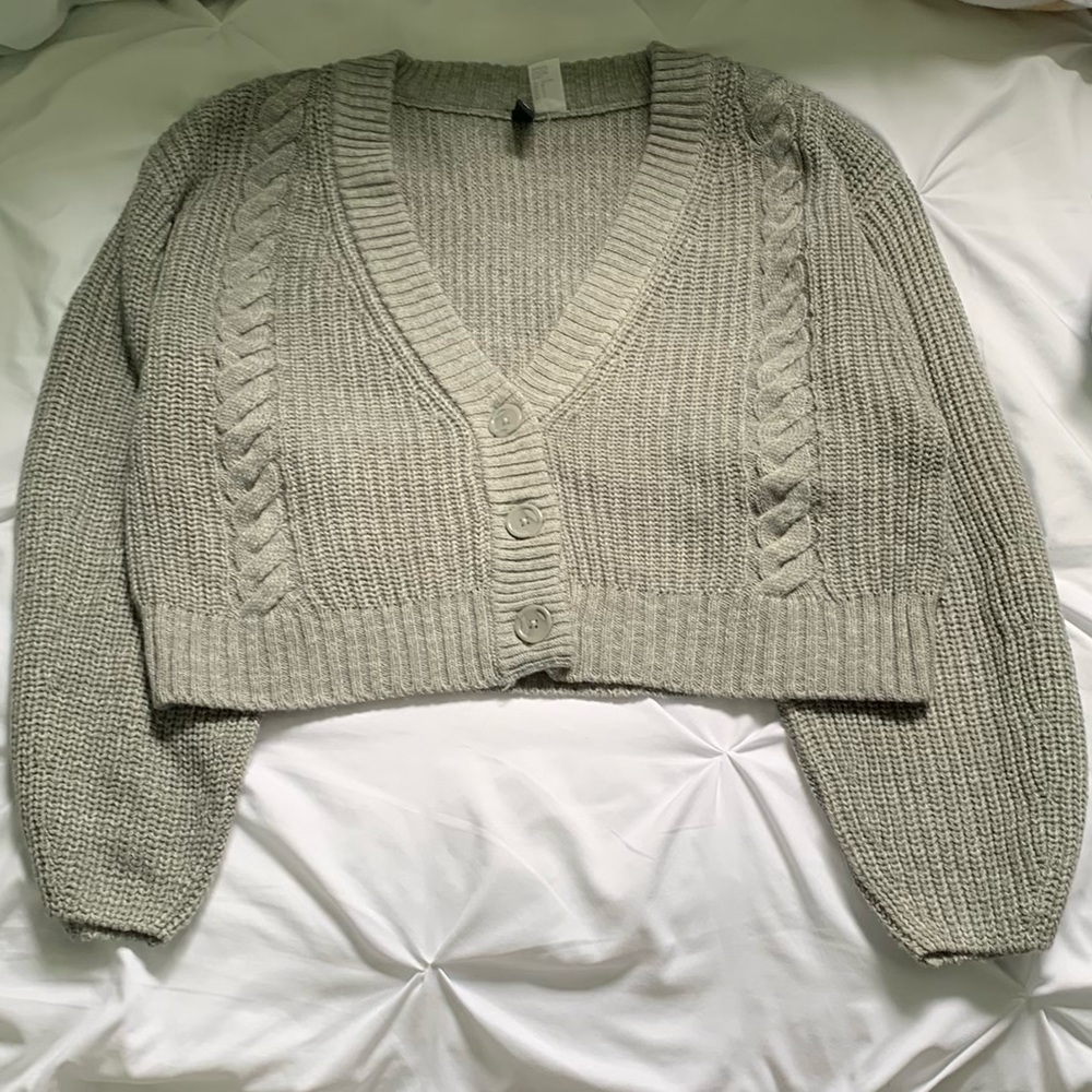 H&M Cropped Cardigan